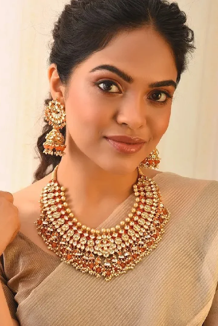 GOLD TONE KUNDAN NECKLACE WITH JHUMKI EARRING